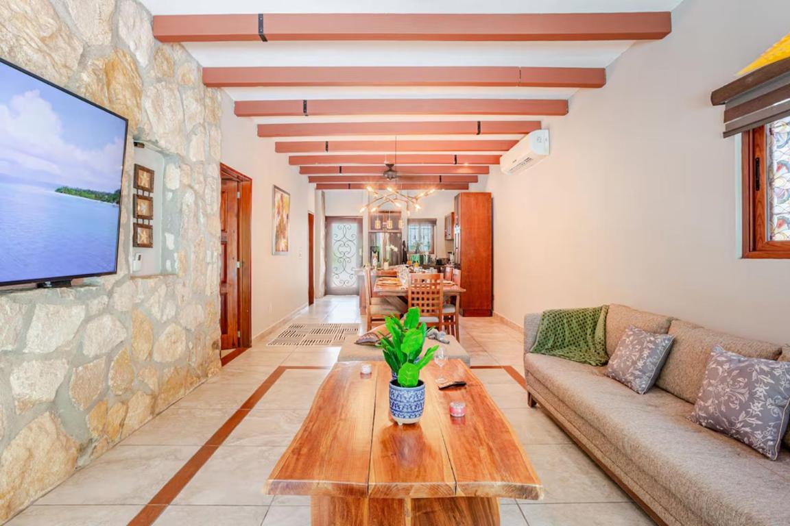 Exclusive Residence! Playa del Carmen